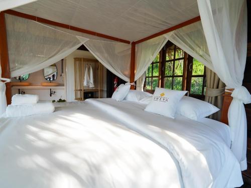roomquest theva resort koh samui