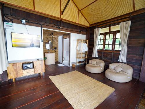 roomquest theva resort koh samui