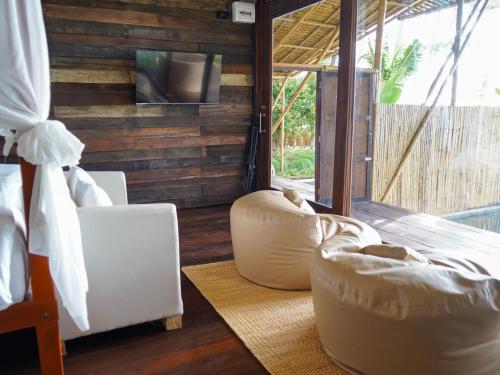 roomquest theva resort koh samui