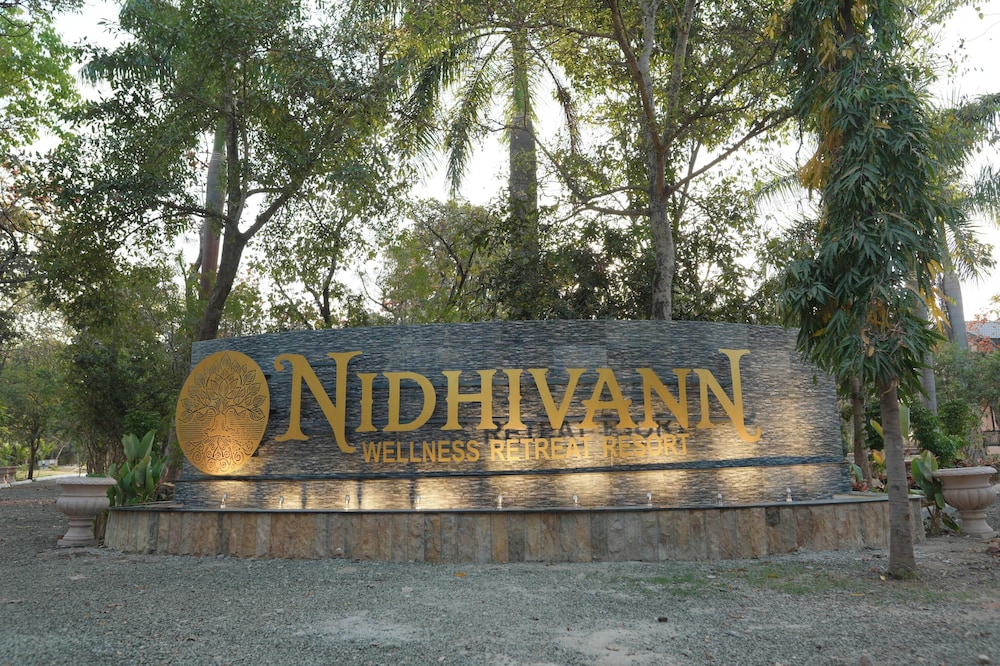 nidhivann wellness retreat resort pench