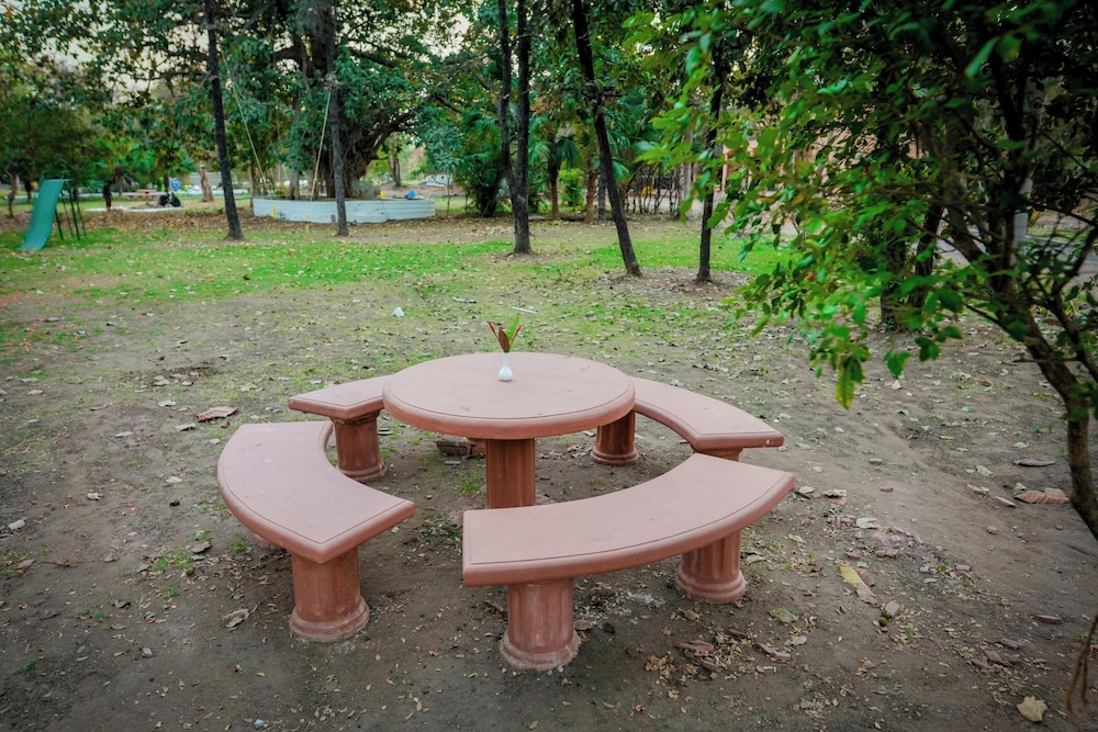 nidhivann wellness retreat resort pench