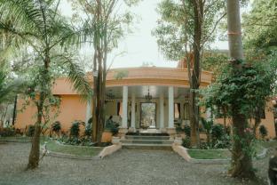 nidhivann wellness retreat resort pench