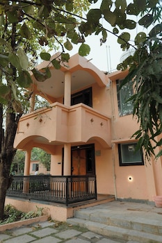 nidhivann wellness retreat resort pench