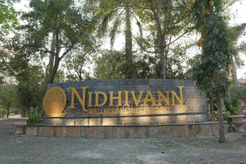 nidhivann wellness retreat resort pench