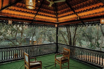 nidhivann wellness retreat resort pench