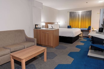 microtel inn and suites by wyndham pigeon forge