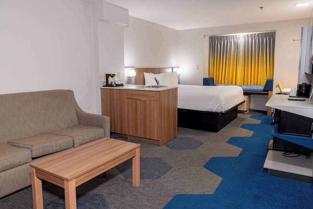 microtel inn and suites by wyndham pigeon forge