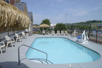 Microtel Inn & Suites By Wyndham Pigeon Forge,Sevierville>>Gatlinburg - Pigeon Forge,3 star