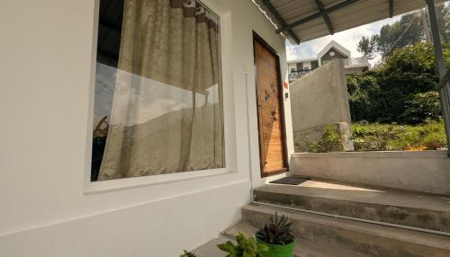 banana tree retreat