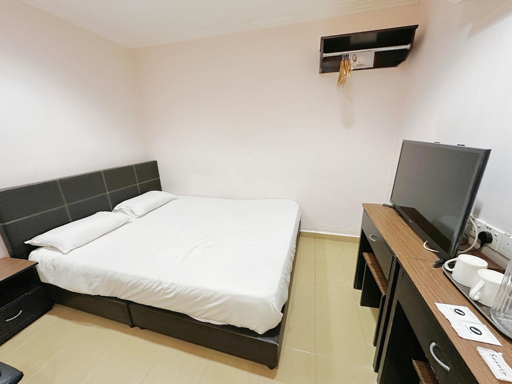 hotel o tasik utama