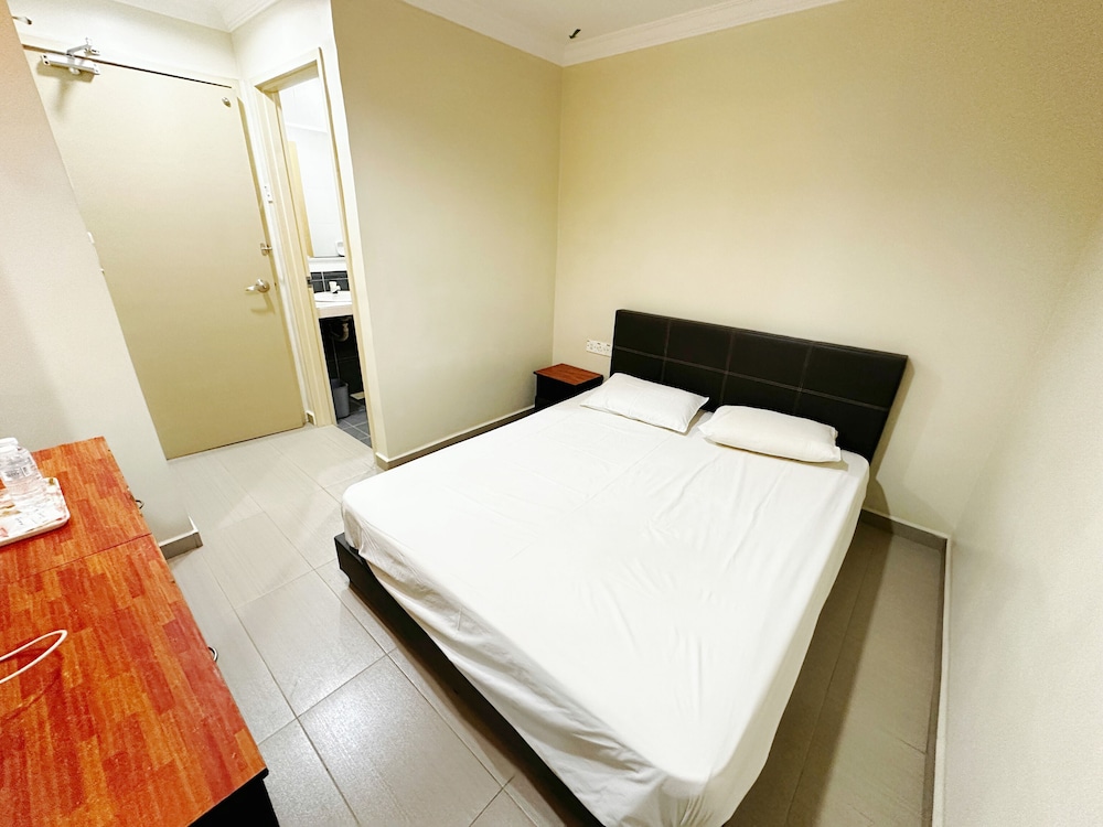 hotel o tasik utama