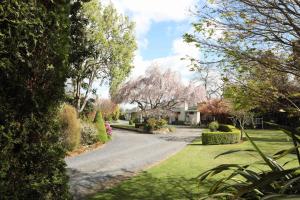 Somersal Bed & Breakfast,Hamilton>>Cambridge,4 star