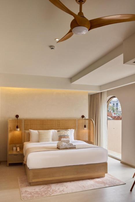 pe la thapae boutique hotel