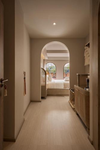 pe la thapae boutique hotel