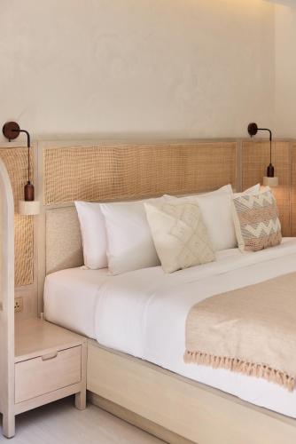 pe la thapae boutique hotel