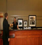 hampton inn and suites pittsburgh downtown