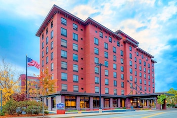 hampton inn and suites pittsburgh downtown