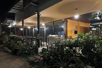 Phra Chan Khiang Dao Resort,,3 star