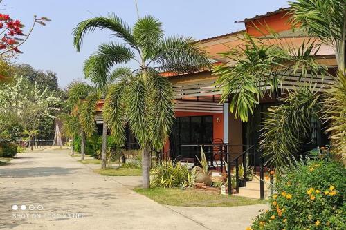 phra chan khiang dao resort