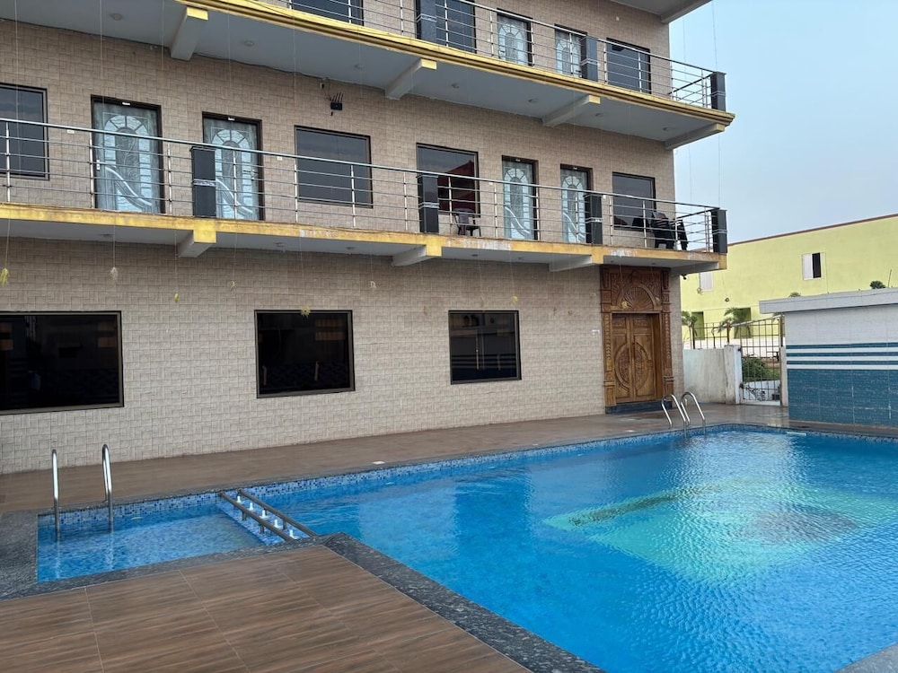 fortune club and suites