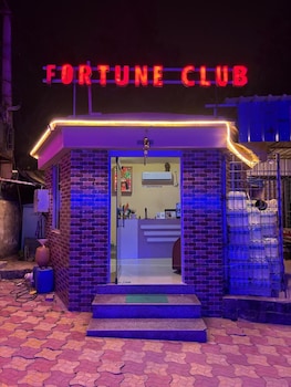 fortune club and suites