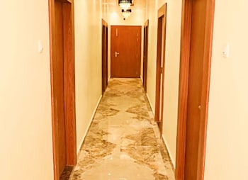 hotel vrindavan palace ayodhya