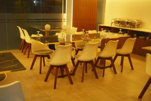 royal regent suites dhaka