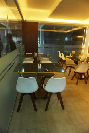 royal regent suites dhaka