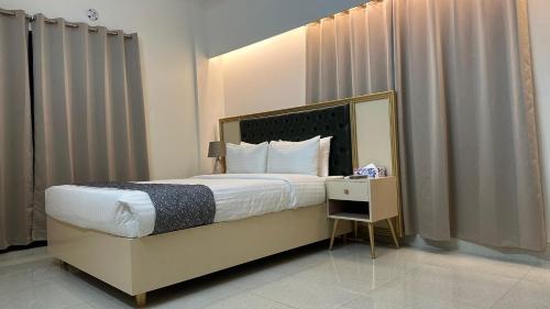 royal regent suites dhaka