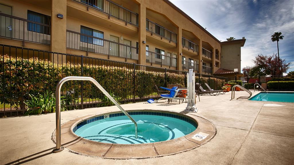 best western plus pleasanton inn