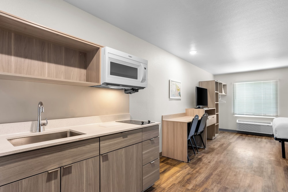 woodspring suites savannah west ellabell metaplant