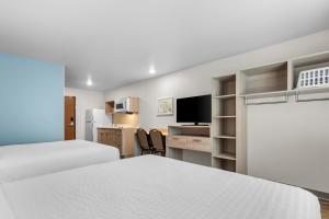 woodspring suites savannah west ellabell metaplant