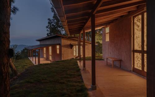 Amaya Kasauli,,4 star