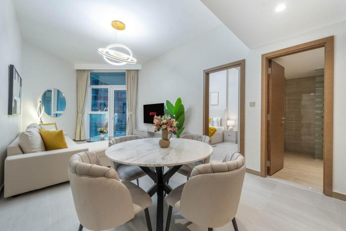 chic 1br at the canal business bay