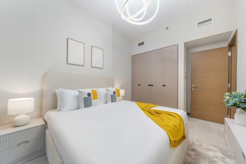 chic 1br at the canal business bay