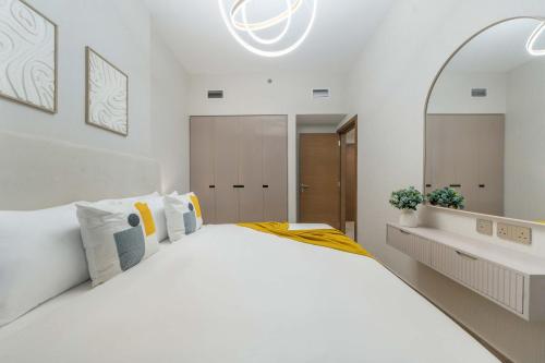 chic 1br at the canal business bay