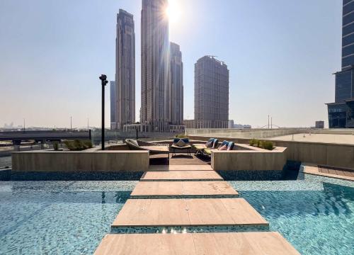 chic 1br at the canal business bay