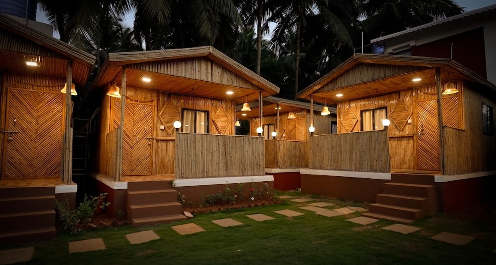 the bamboo shores resort