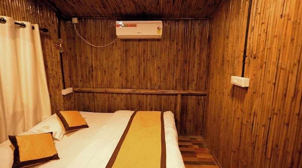 the bamboo shores resort