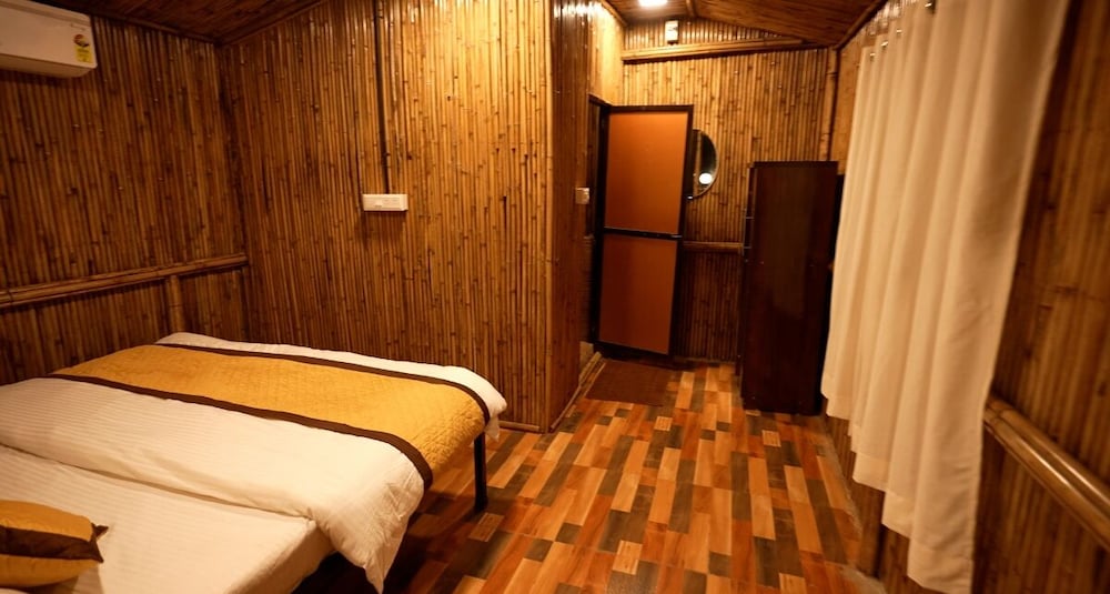 the bamboo shores resort