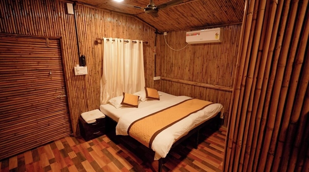 the bamboo shores resort