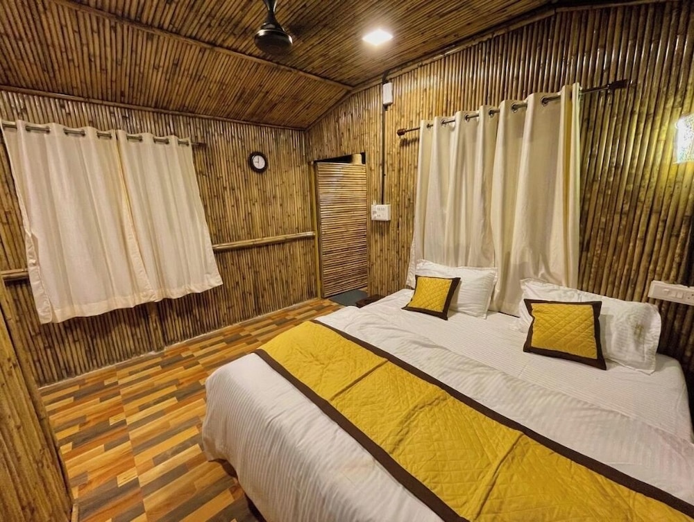 the bamboo shores resort