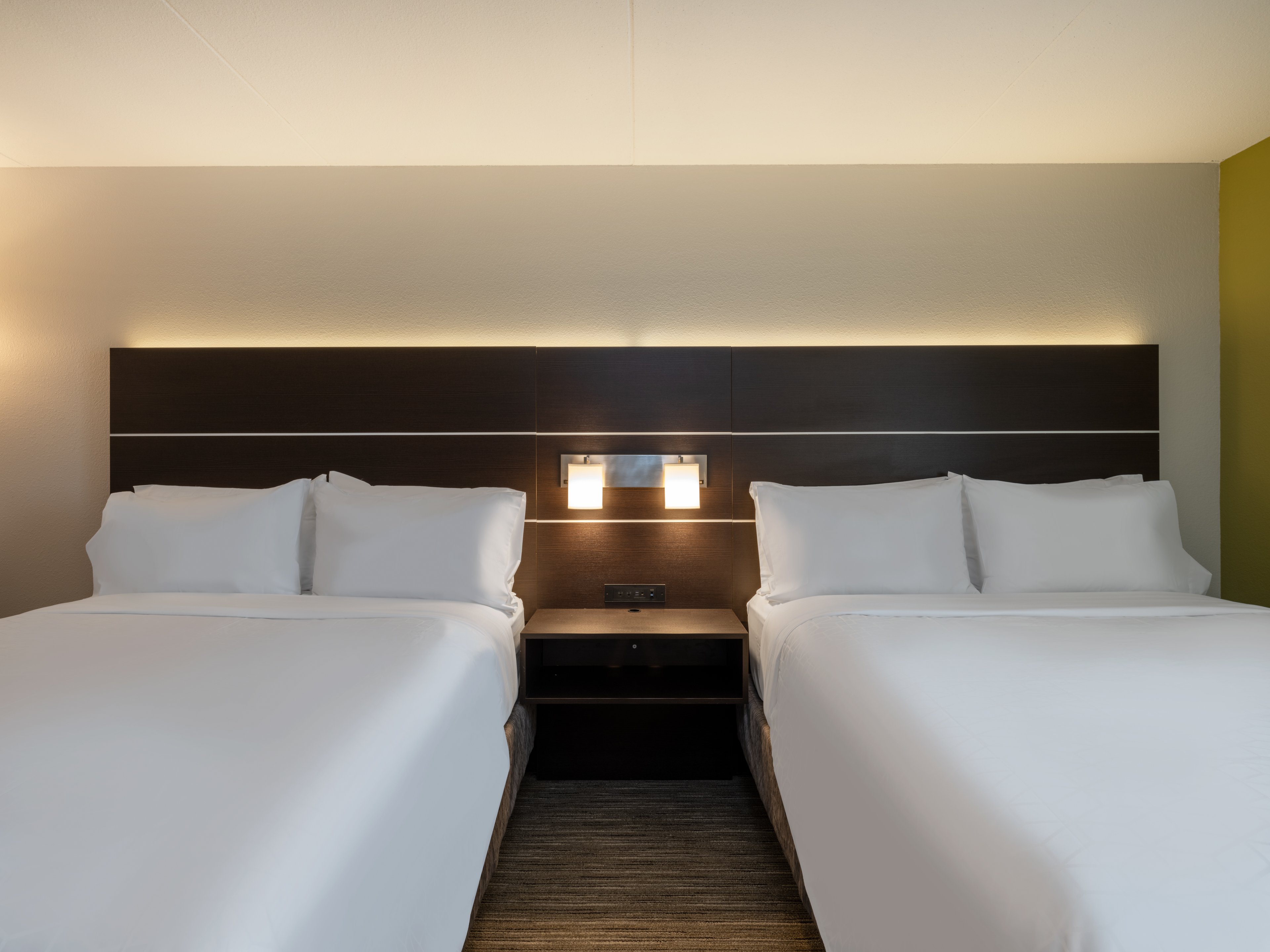 holiday inn express minneapolis west plymouth by ihg