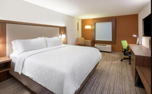 holiday inn express minneapolis west plymouth by ihg