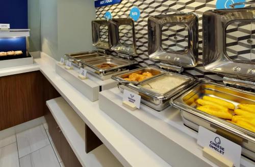 holiday inn express minneapolis west plymouth by ihg