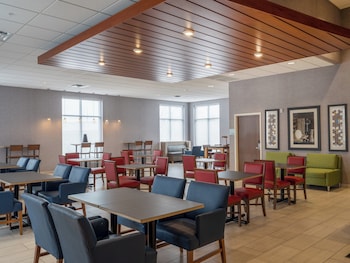 holiday inn express minneapolis west plymouth by ihg