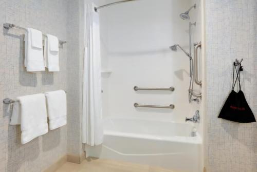 holiday inn express minneapolis west plymouth by ihg
