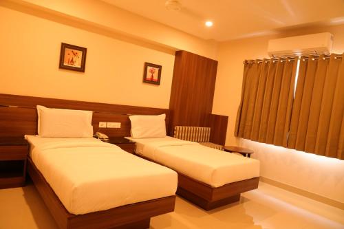 Hotel Le Palace,,3 star