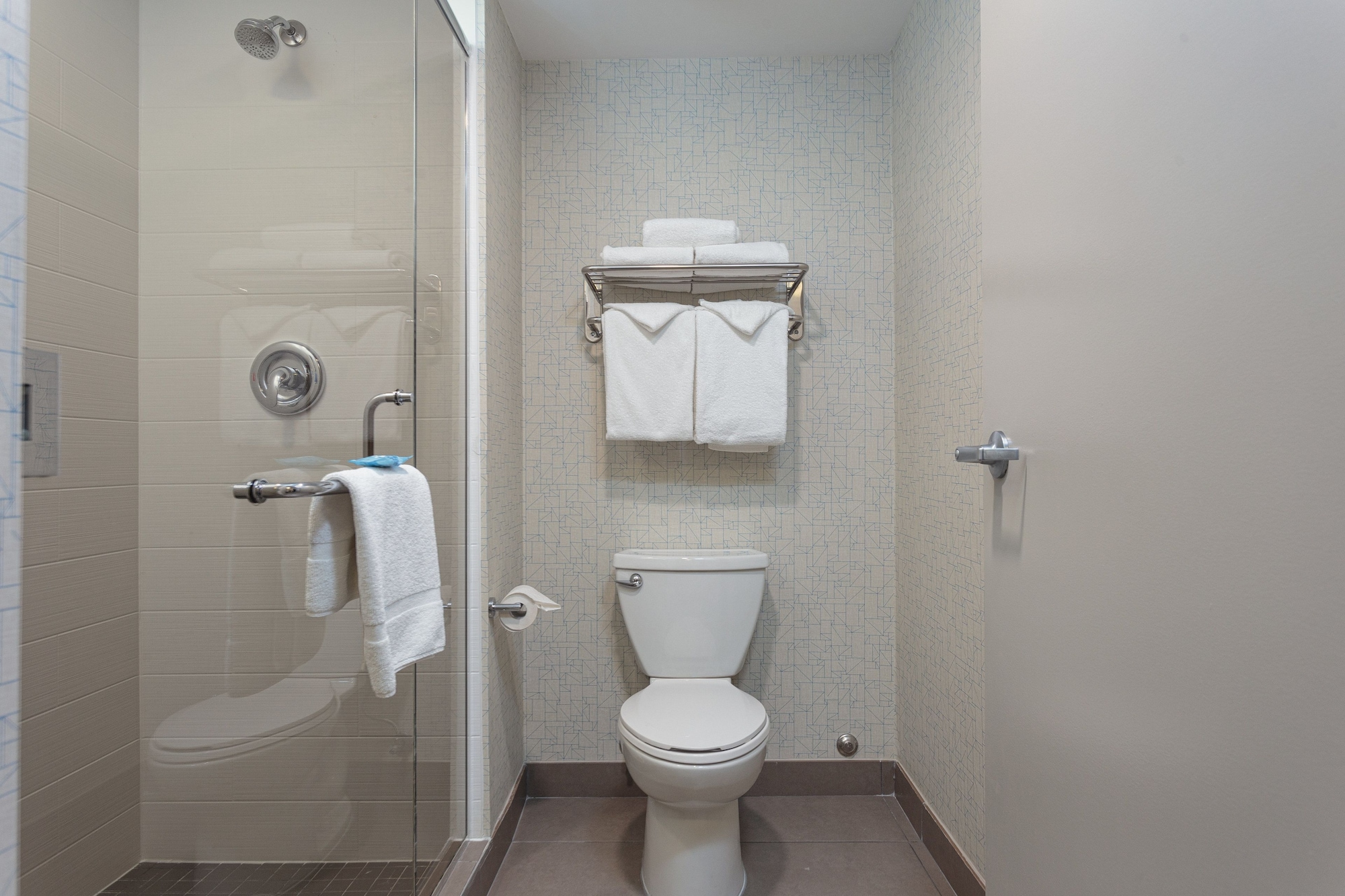 holiday inn express and suites belleville by ihg