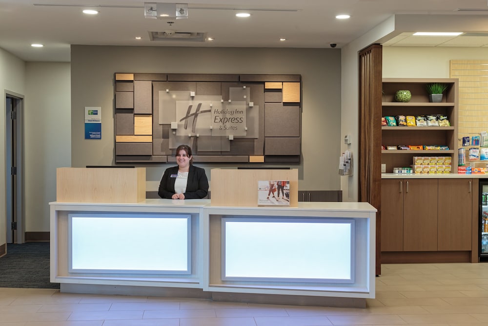 holiday inn express and suites belleville by ihg